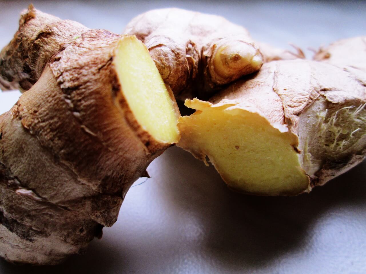 zenzero-usi-proprietà-ricette-pancialeggera