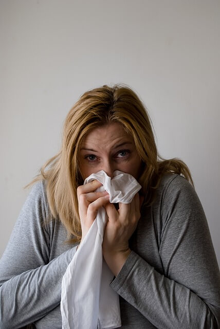 allergia stagionale sintomi